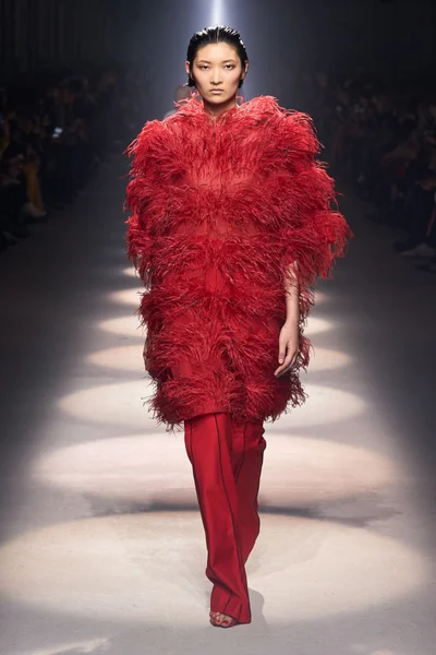 Look 40